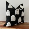 Tufted throw pillow cover, Halloween and fall d�cor